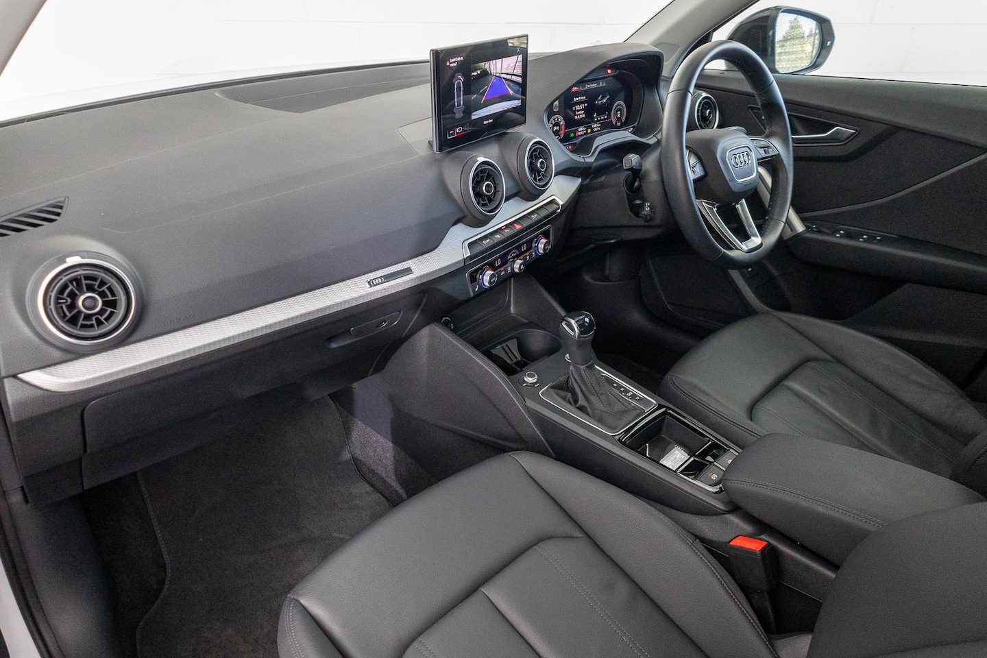 Image about Audi Q2 35 TFSI S tronic