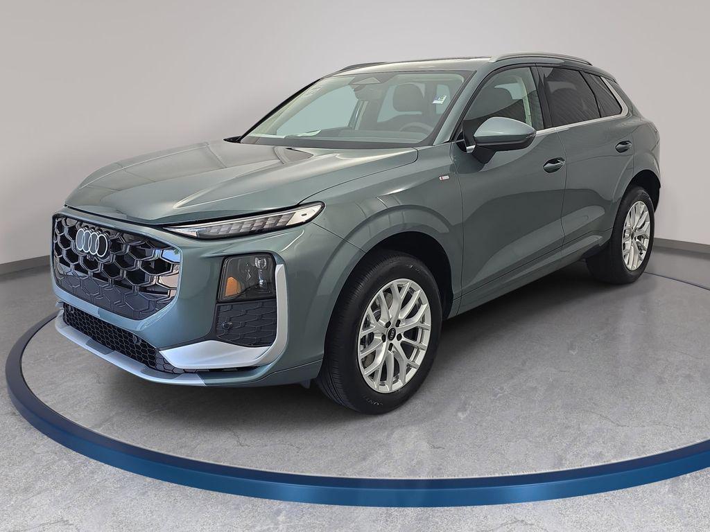 2026 Audi Q3 S line quattro's photo