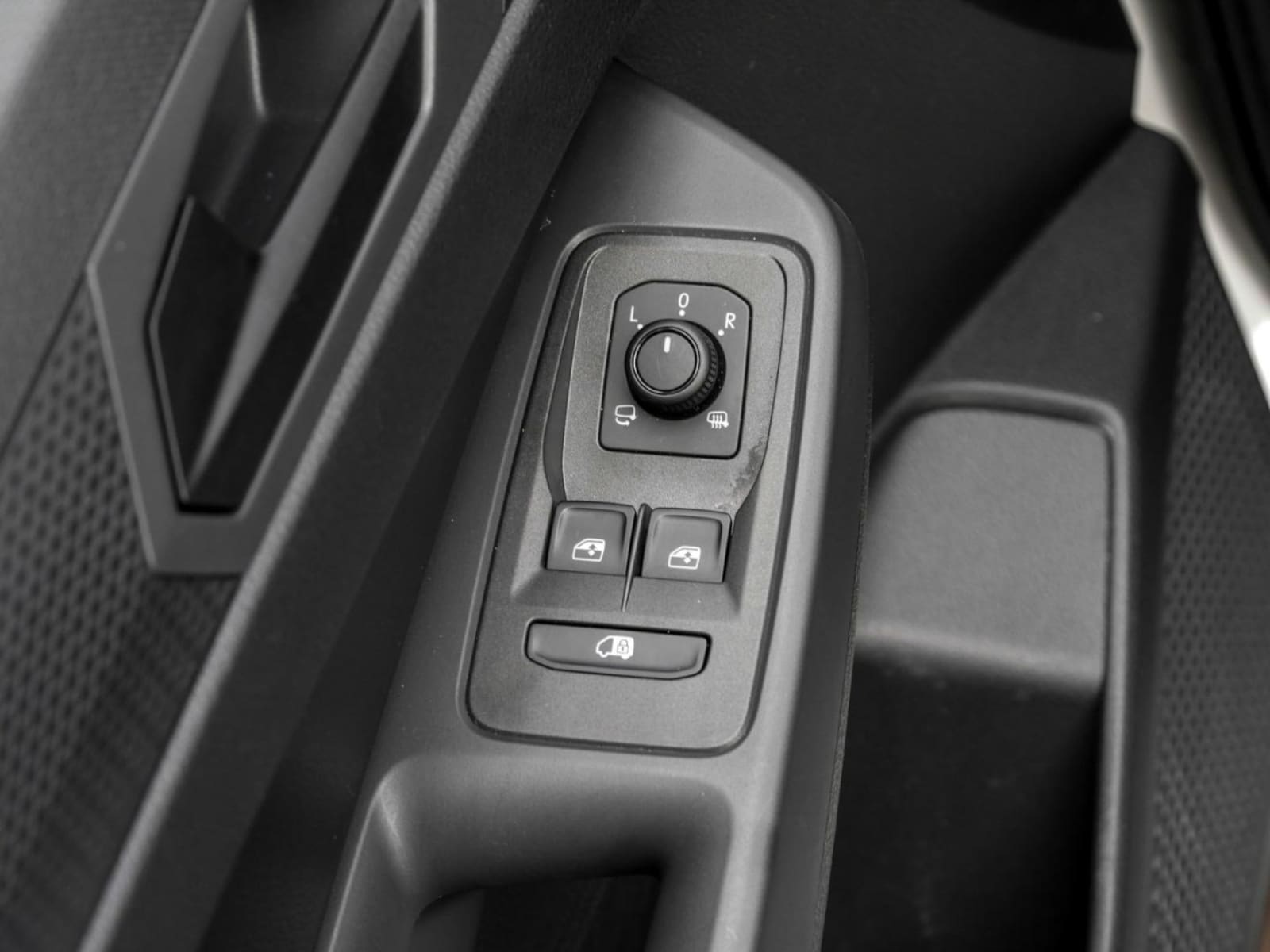 Volkswagen Caddy Maxi Cargo – Bild 13