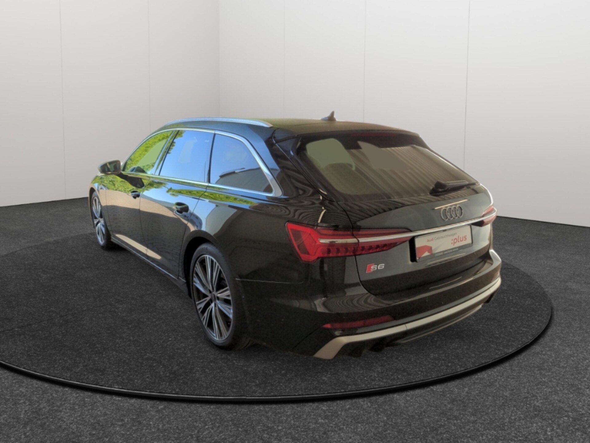 Audi S6 Avant