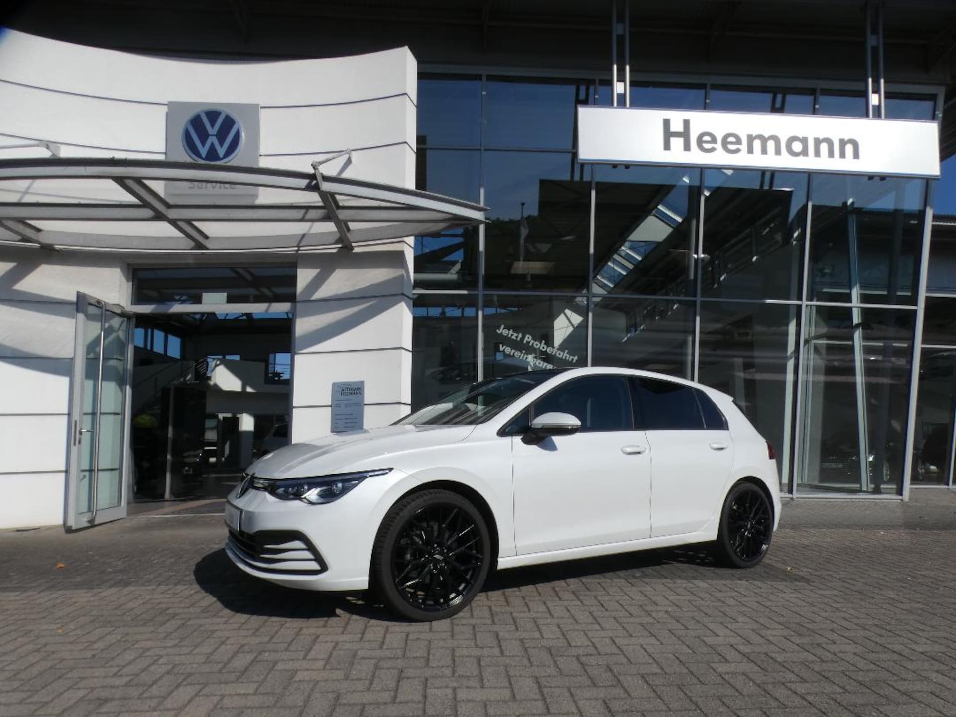 Volkswagen Golf Life
