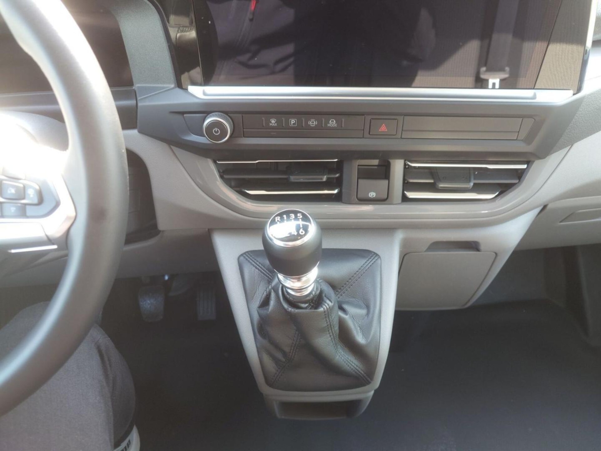 Volkswagen Transporter Kasten kurzer Radstand