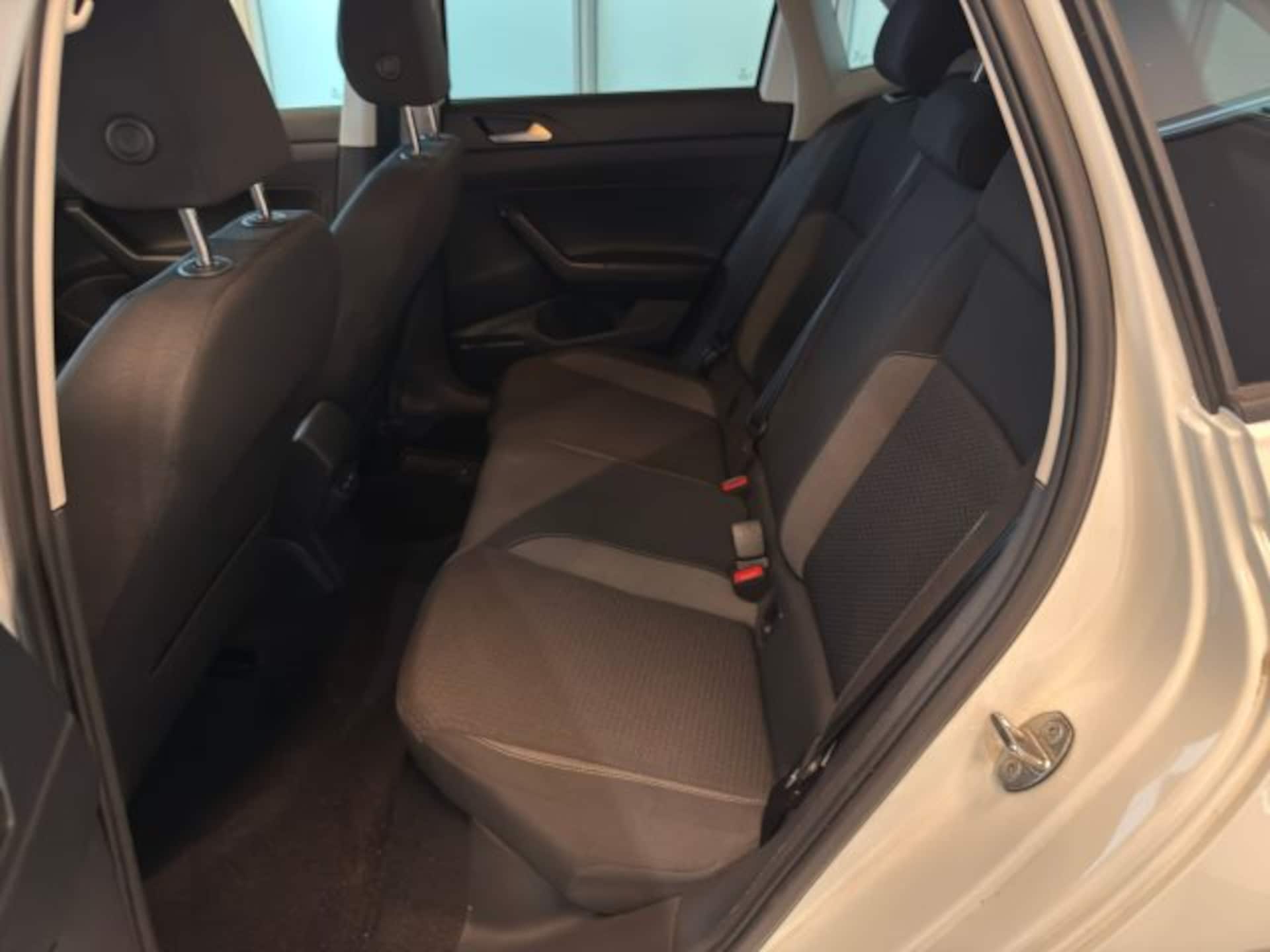 Volkswagen Polo Active