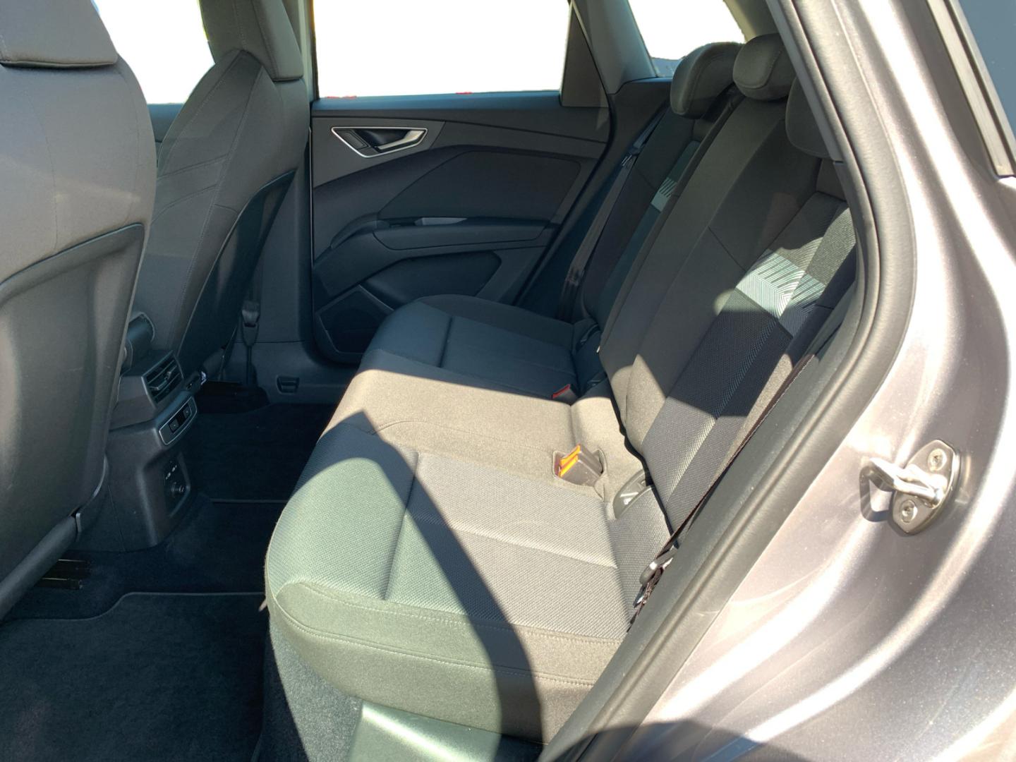 Image about Audi Q4 e-tron 40 e-tron