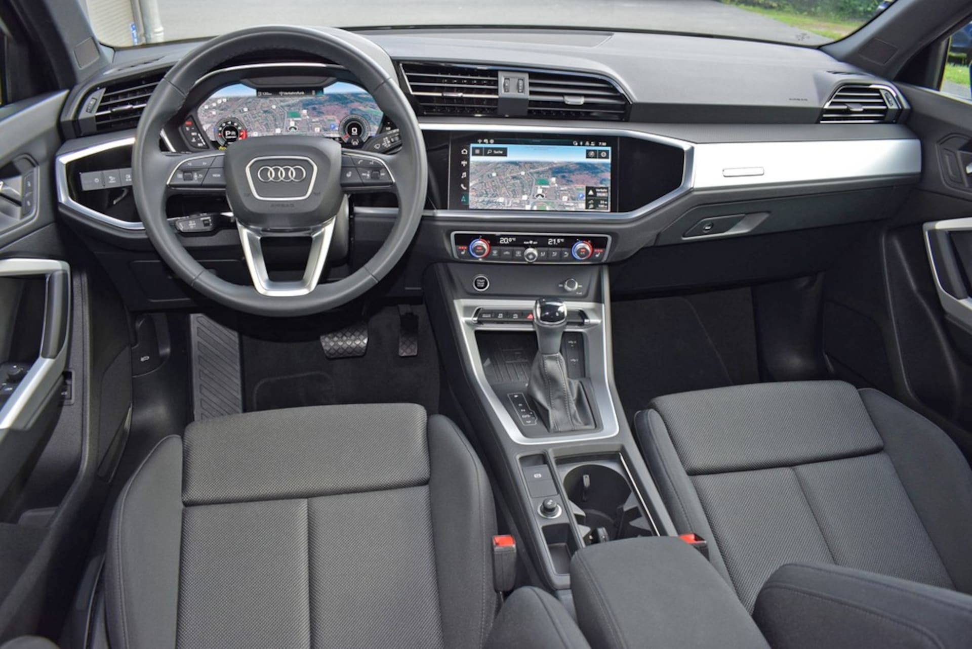 Audi Q3 Sportback S line