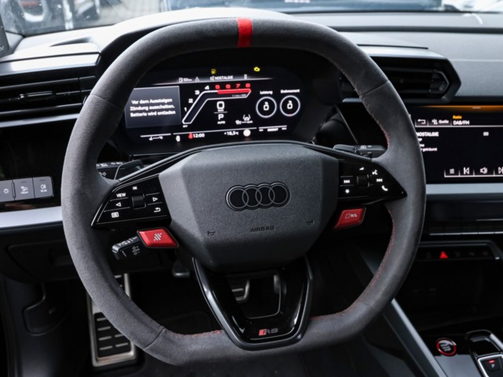 Audi RS 3 Limousine – Bild 11