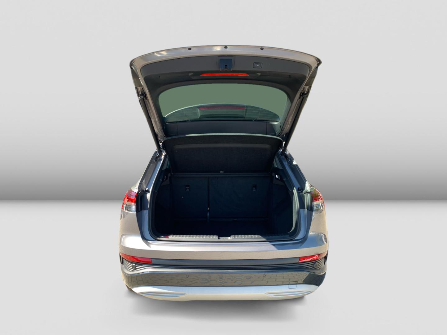 Image about Audi Q4 e-tron 40 e-tron