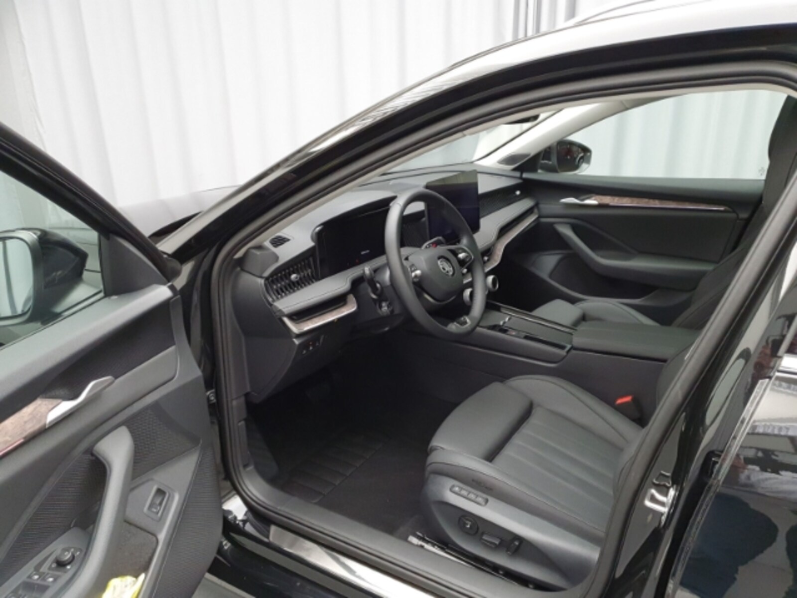 Škoda Superb Combi – Bild 7