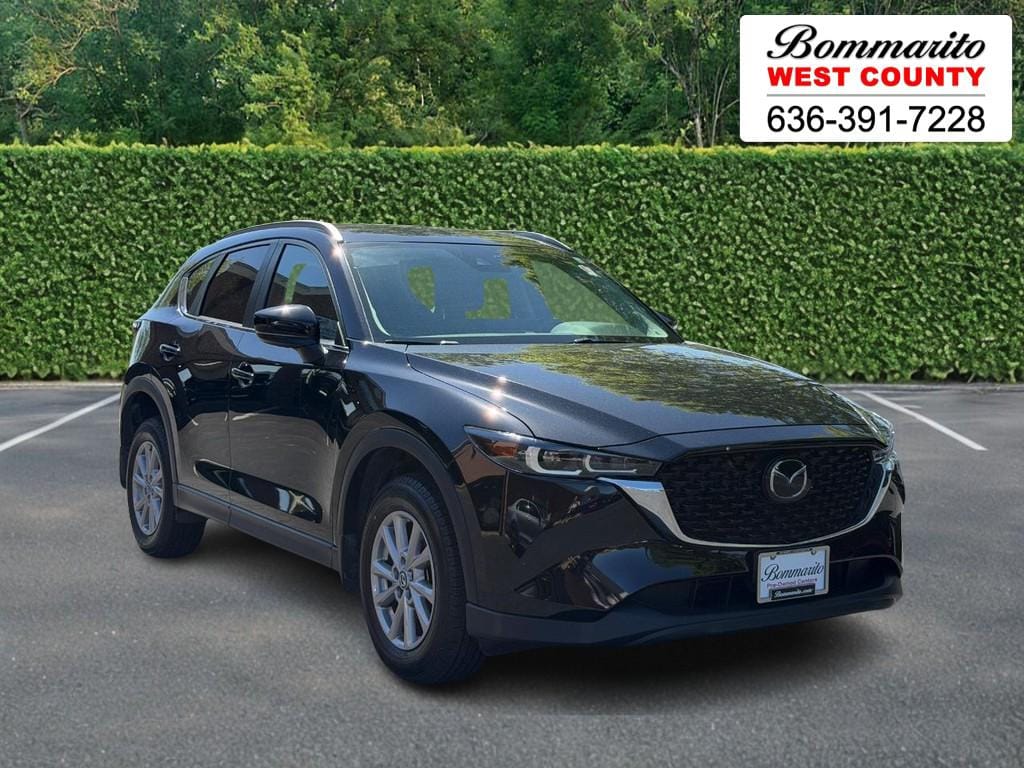 2023 Mazda CX-5 S Select Package Auto AWD's photo