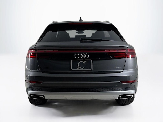 2026 Audi Q8
