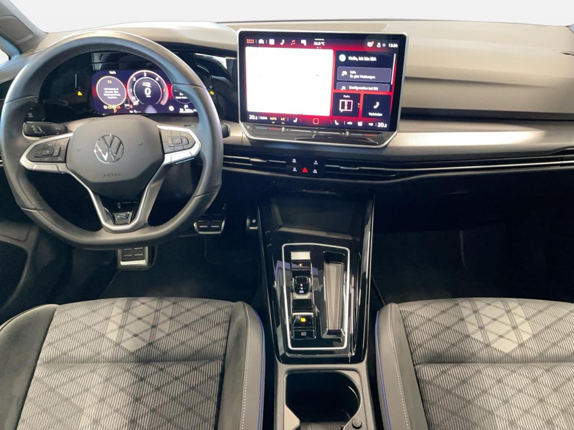 Volkswagen Golf R-Line