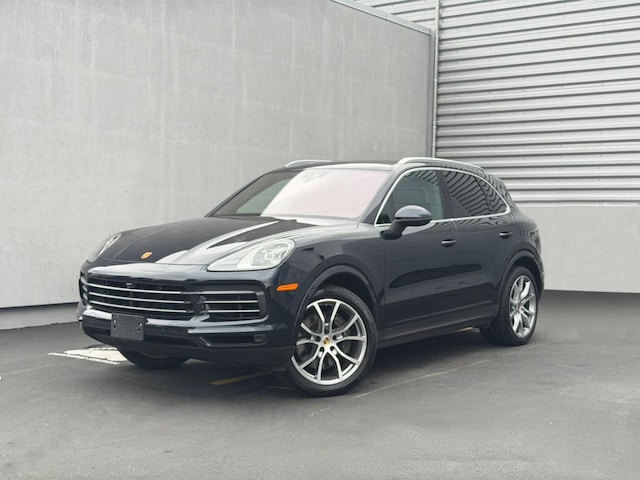 2023 Porsche Cayenne Base