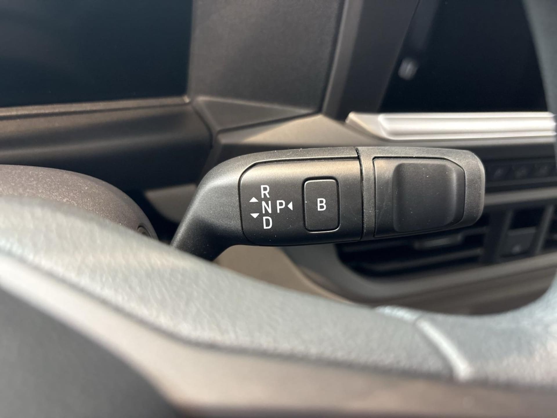 Volkswagen Transporter Kasten kurzer Radstand