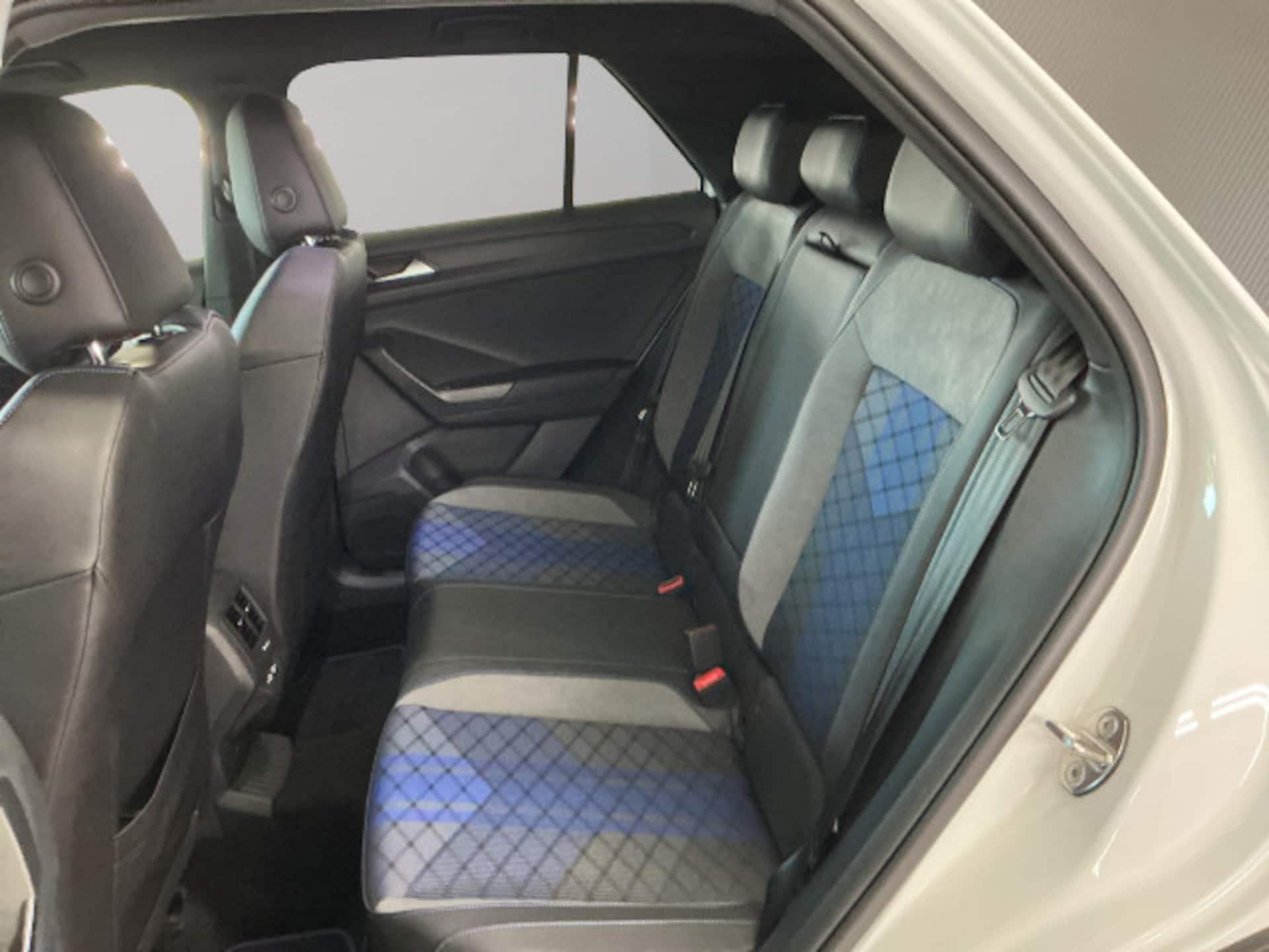 Volkswagen T-Roc R
