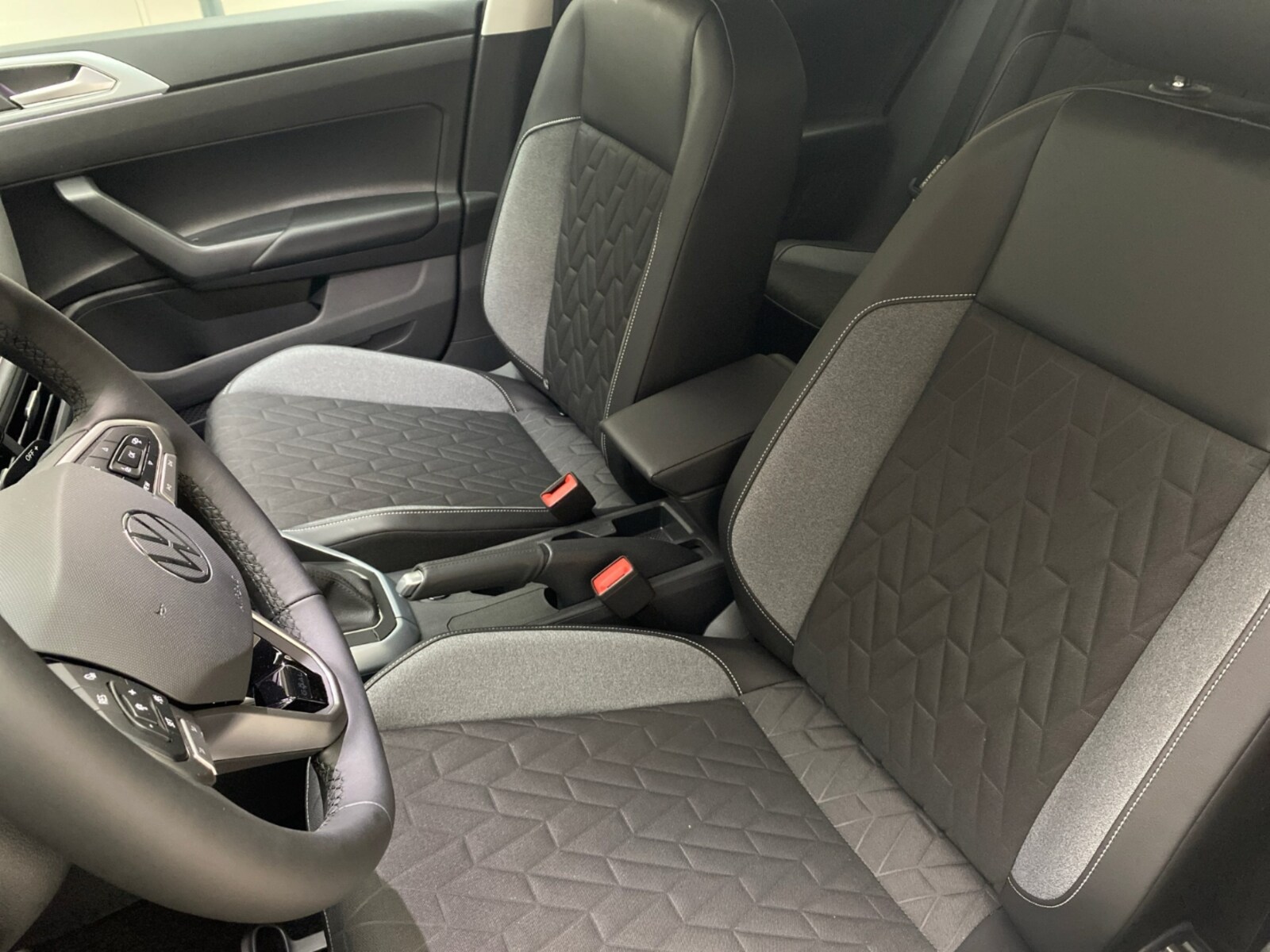 Volkswagen Polo – Bild 9