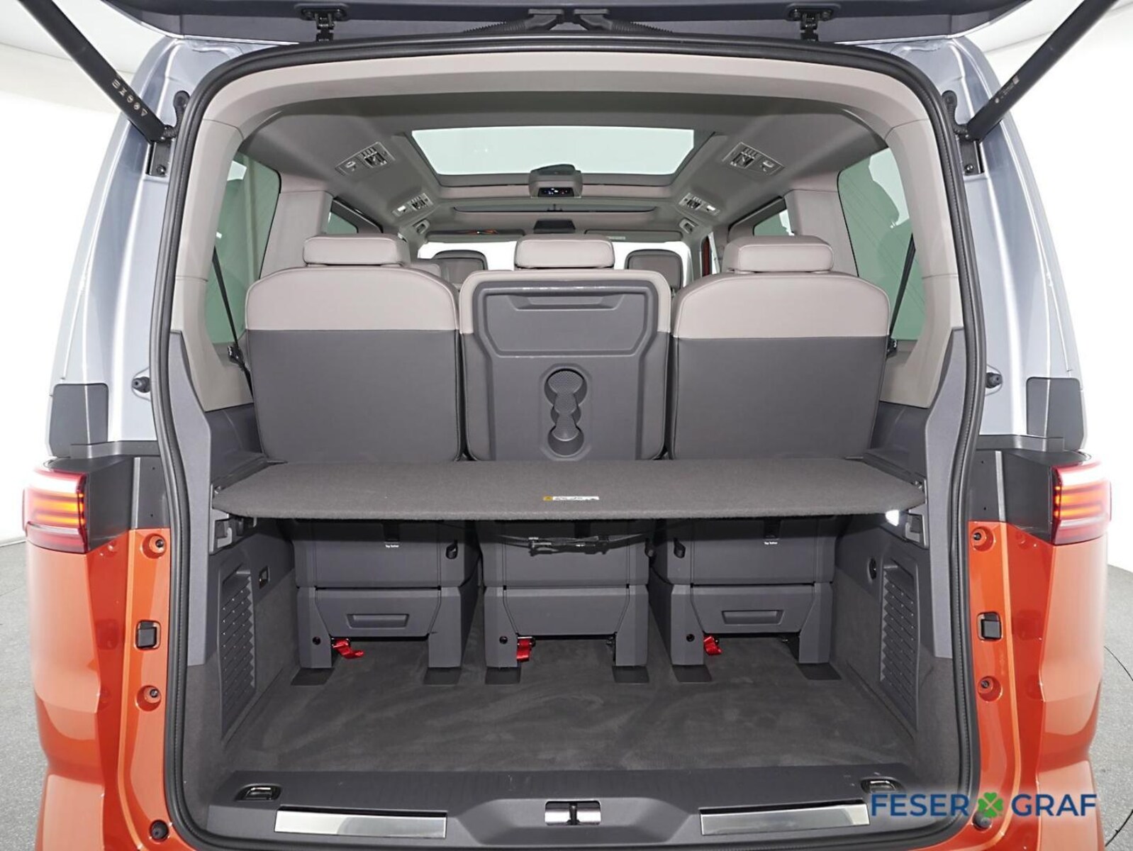 Volkswagen Multivan Langversion – Bild 11