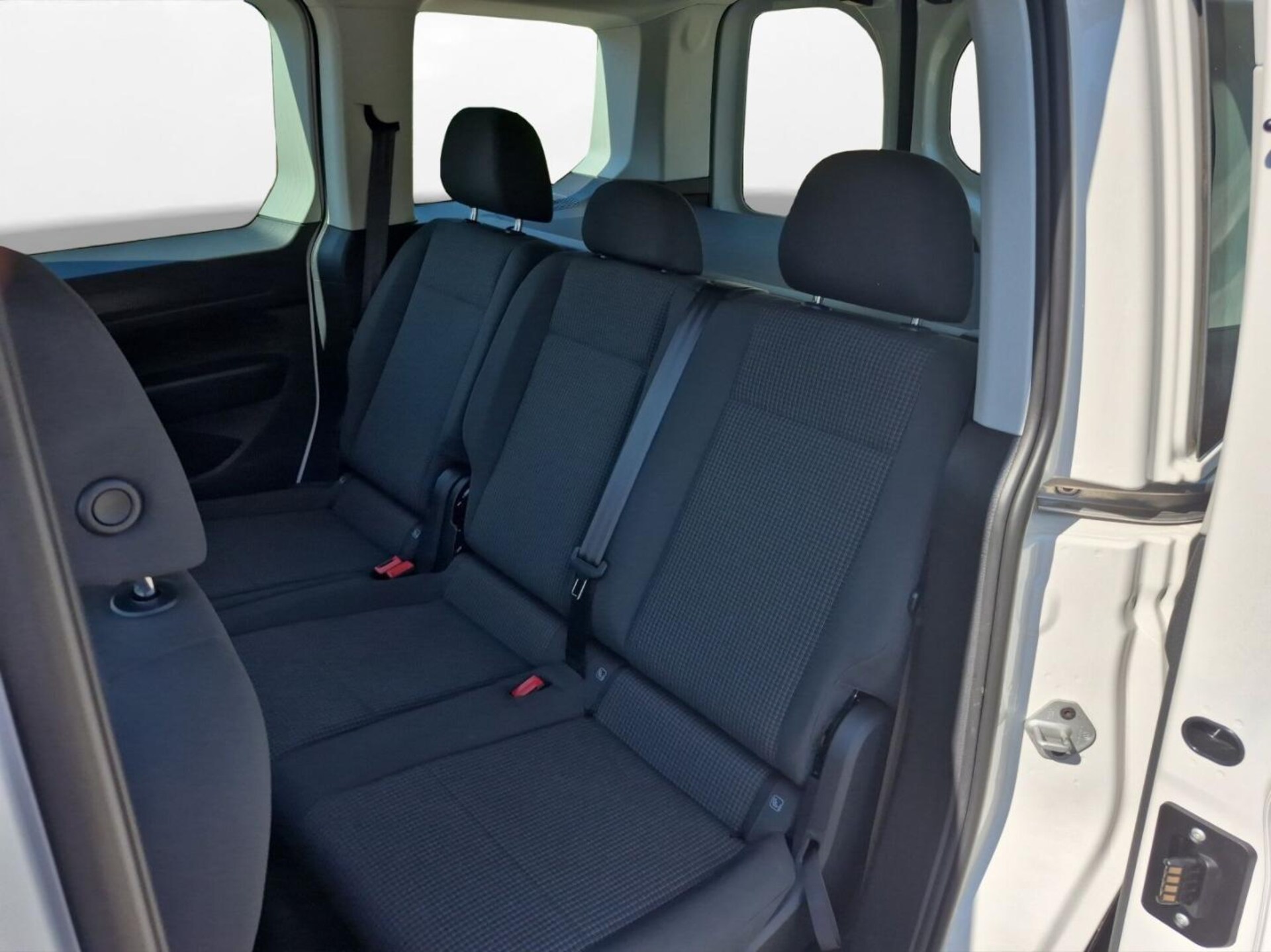 Volkswagen Caddy Basis-Modell