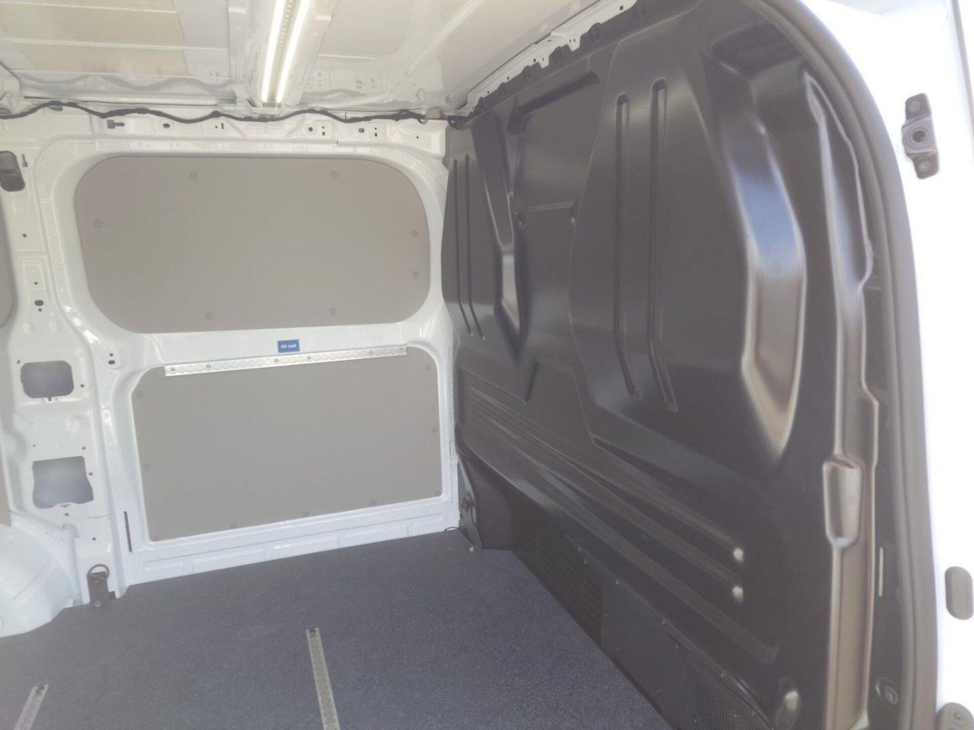 Volkswagen Transporter Kasten kurzer Radstand