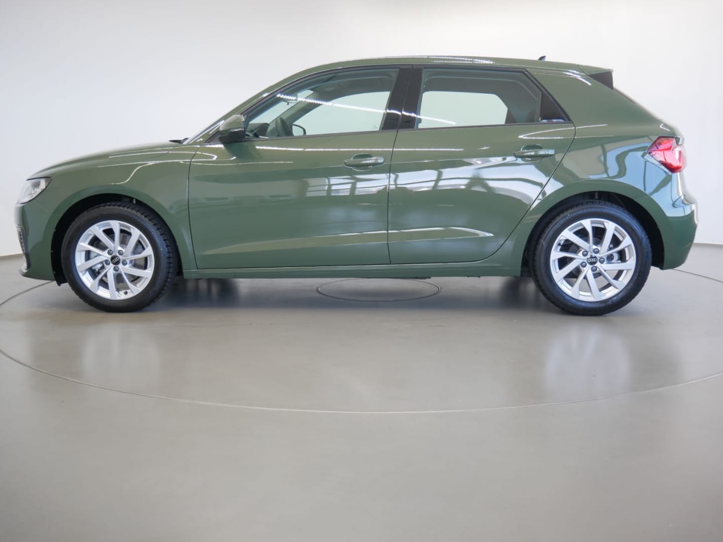 Bild über Audi A1 Sportback advanced 30 TFSI Schaltgetriebe - für weitere Informationen kontaktieren Sie den Audi Partner