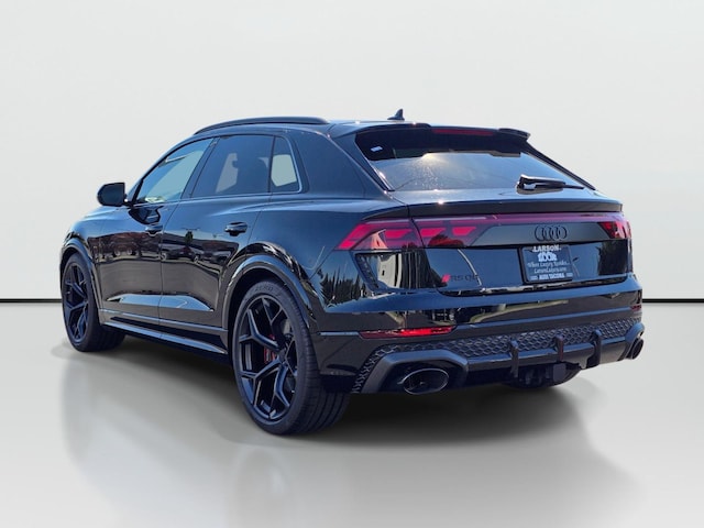 2026 Audi RS Q8 SUV performance
