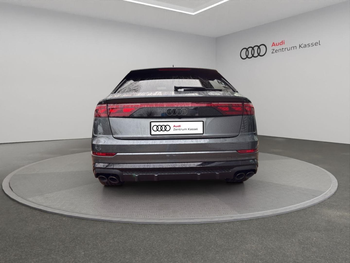 Bild über Audi SQ8 SUV TFSI quattro tiptronic - für weitere Informationen kontaktieren Sie den Audi Partner
