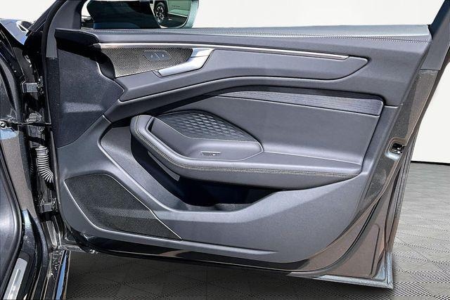 2026 Audi A6 Premium Plus - Photo 19