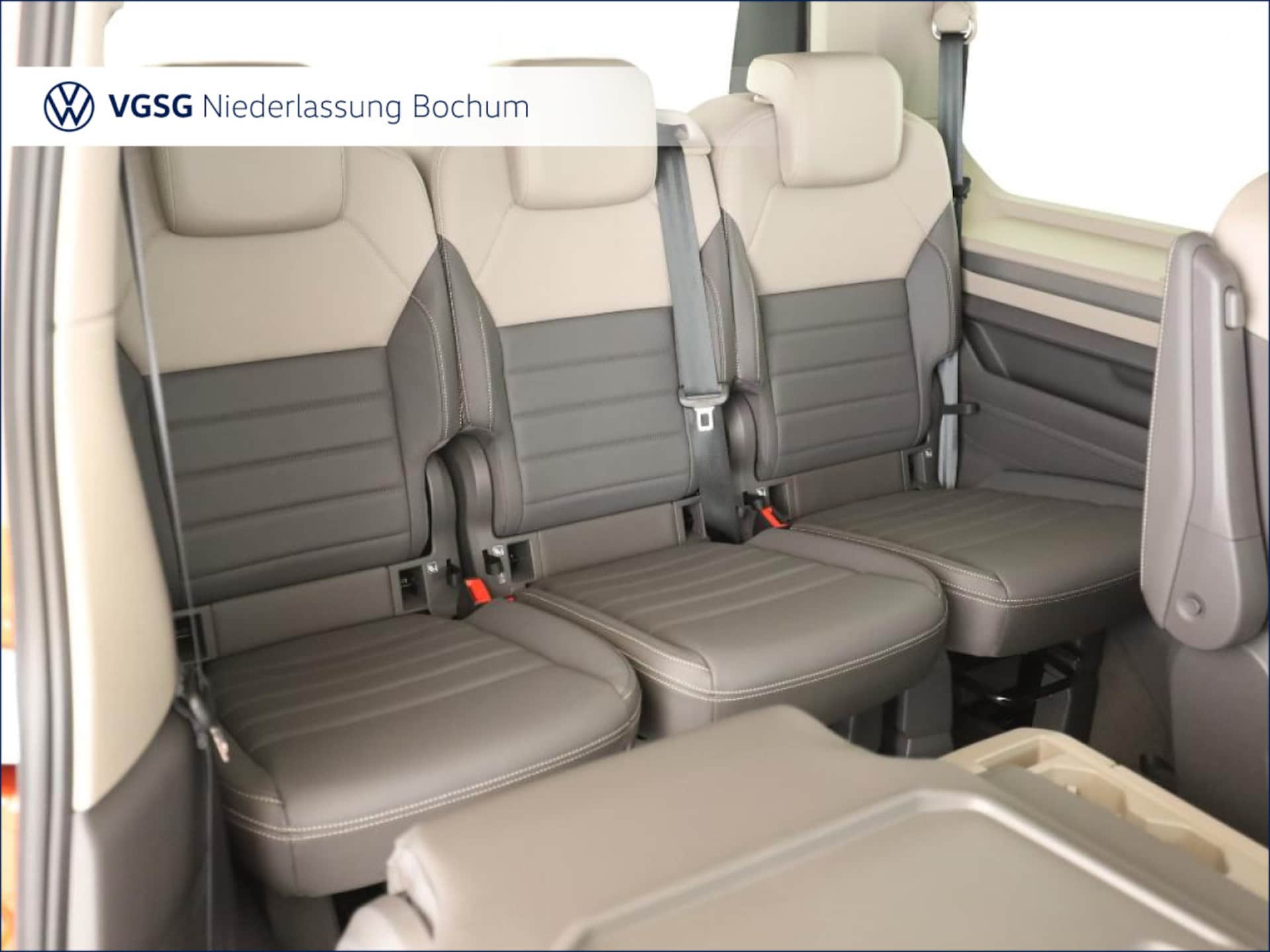 Volkswagen Multivan Style
