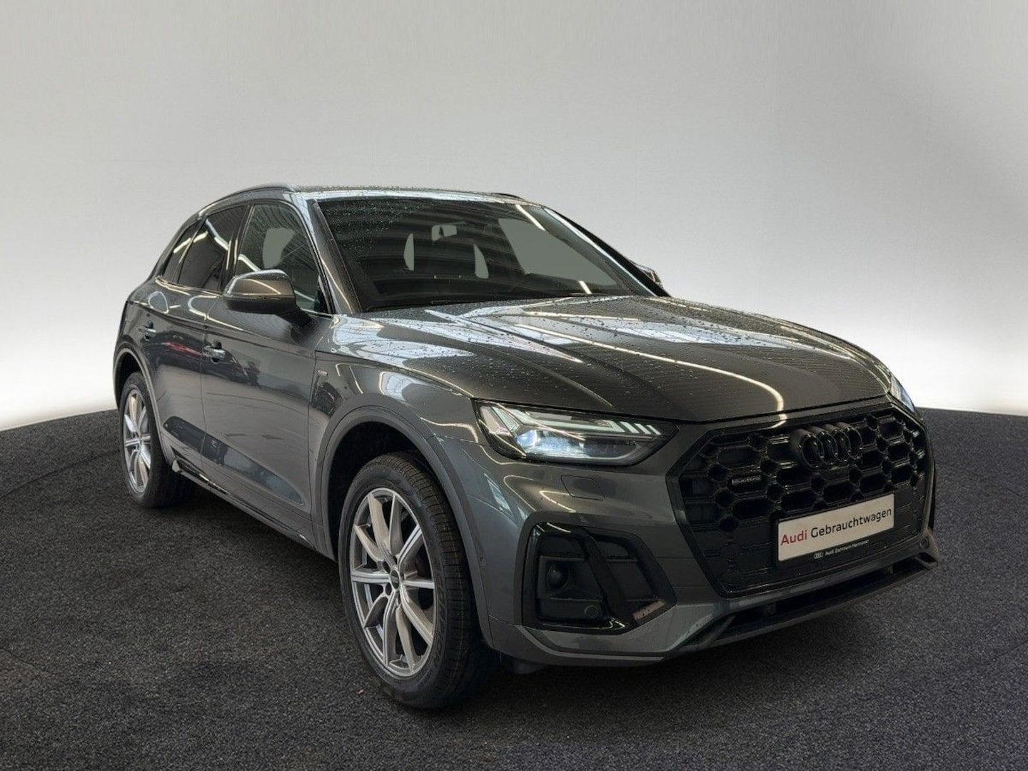 Bild über Audi Q5 40 TDI quattro 150 kW S tronic - für weitere Informationen kontaktieren Sie den Audi Partner