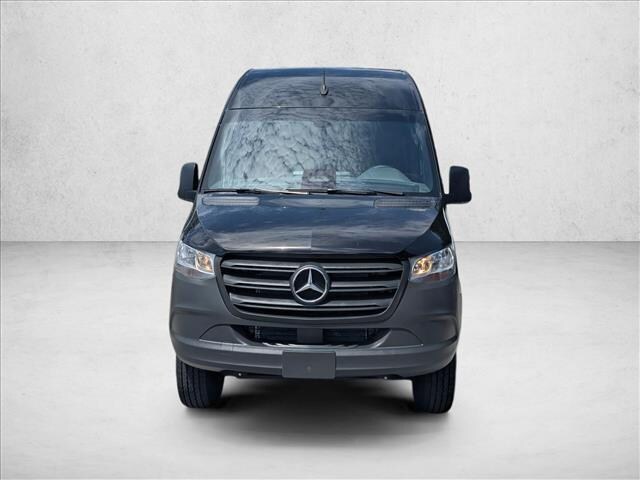 2025 Mercedes-Benz