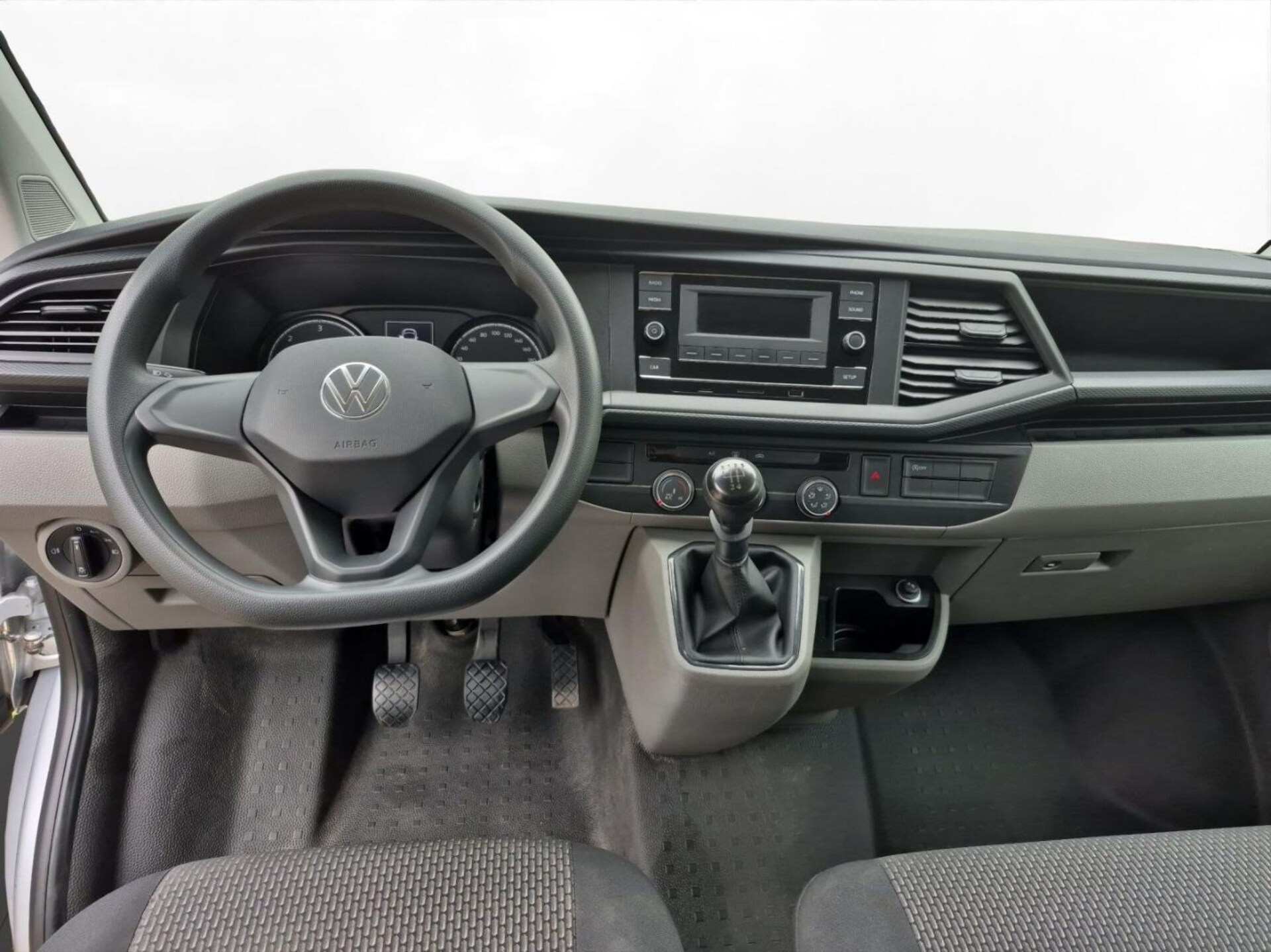 Volkswagen T6.1 Transporter Kombi kurzer Radstand