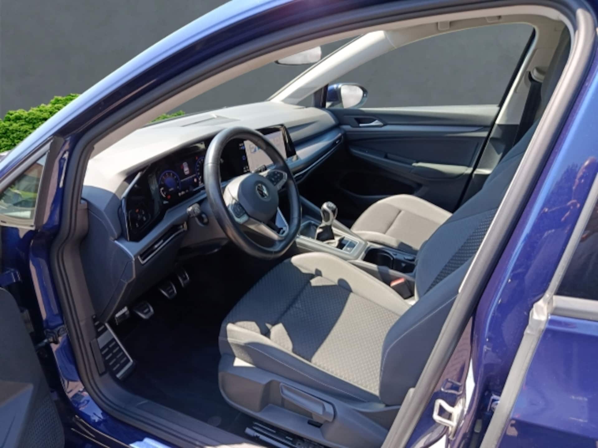 Volkswagen Golf Active