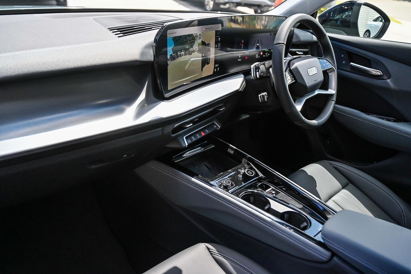 Image about Audi Q3 SUV TFSI 110 kW launch edition