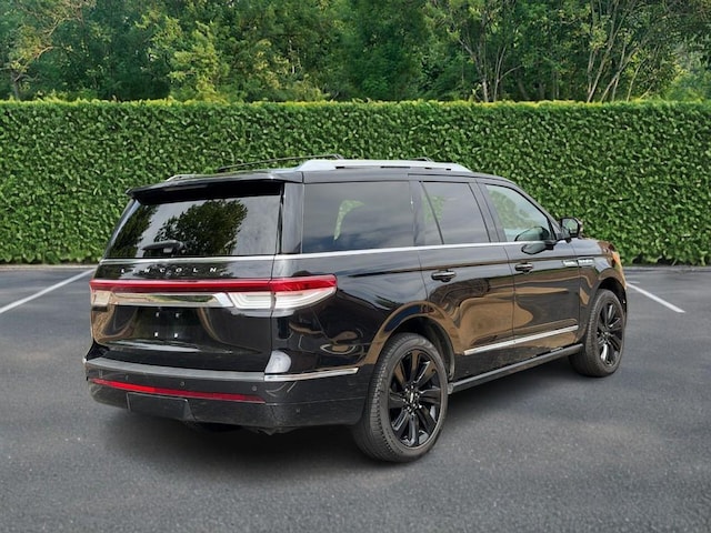 2022 Lincoln Navigator