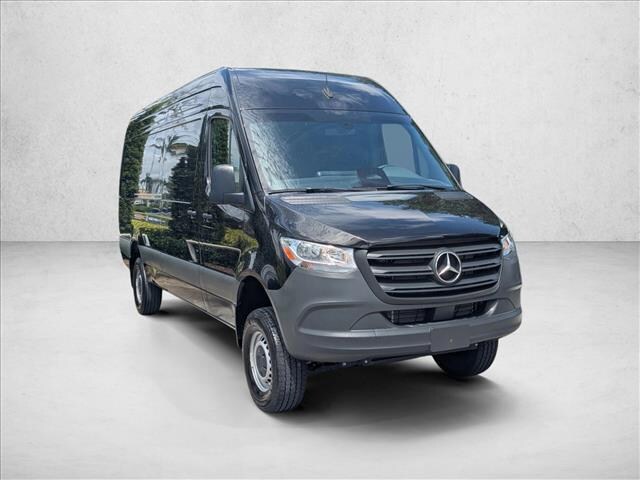2025 Mercedes-Benz