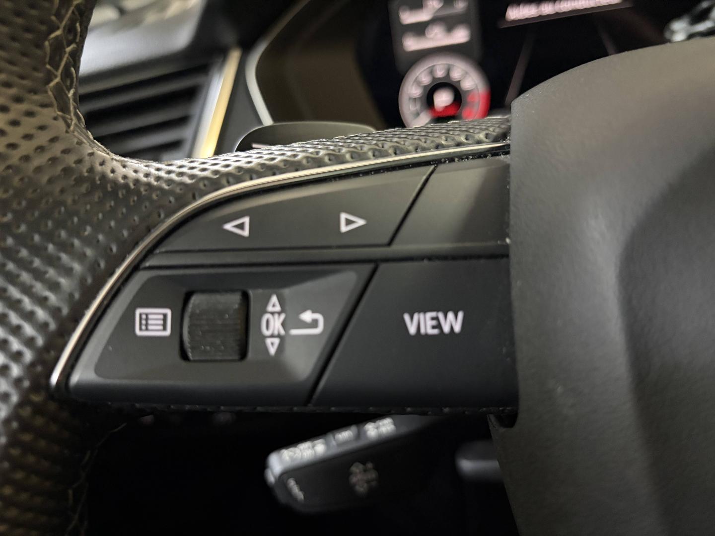 Image about Audi Q5 TFSI e S line 55 TFSI e quattro 270 kW (367 ch) S tronic