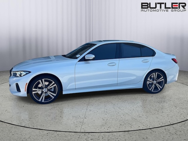 2023 BMW 330i