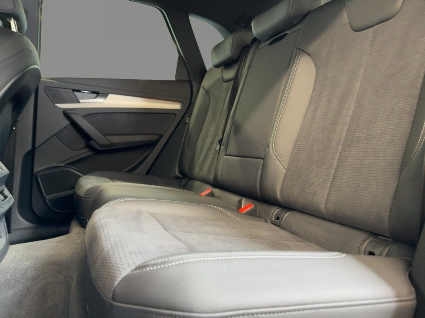 Bild über Audi Q5 40 TDI quattro 150 kW S tronic - für weitere Informationen kontaktieren Sie den Audi Partner