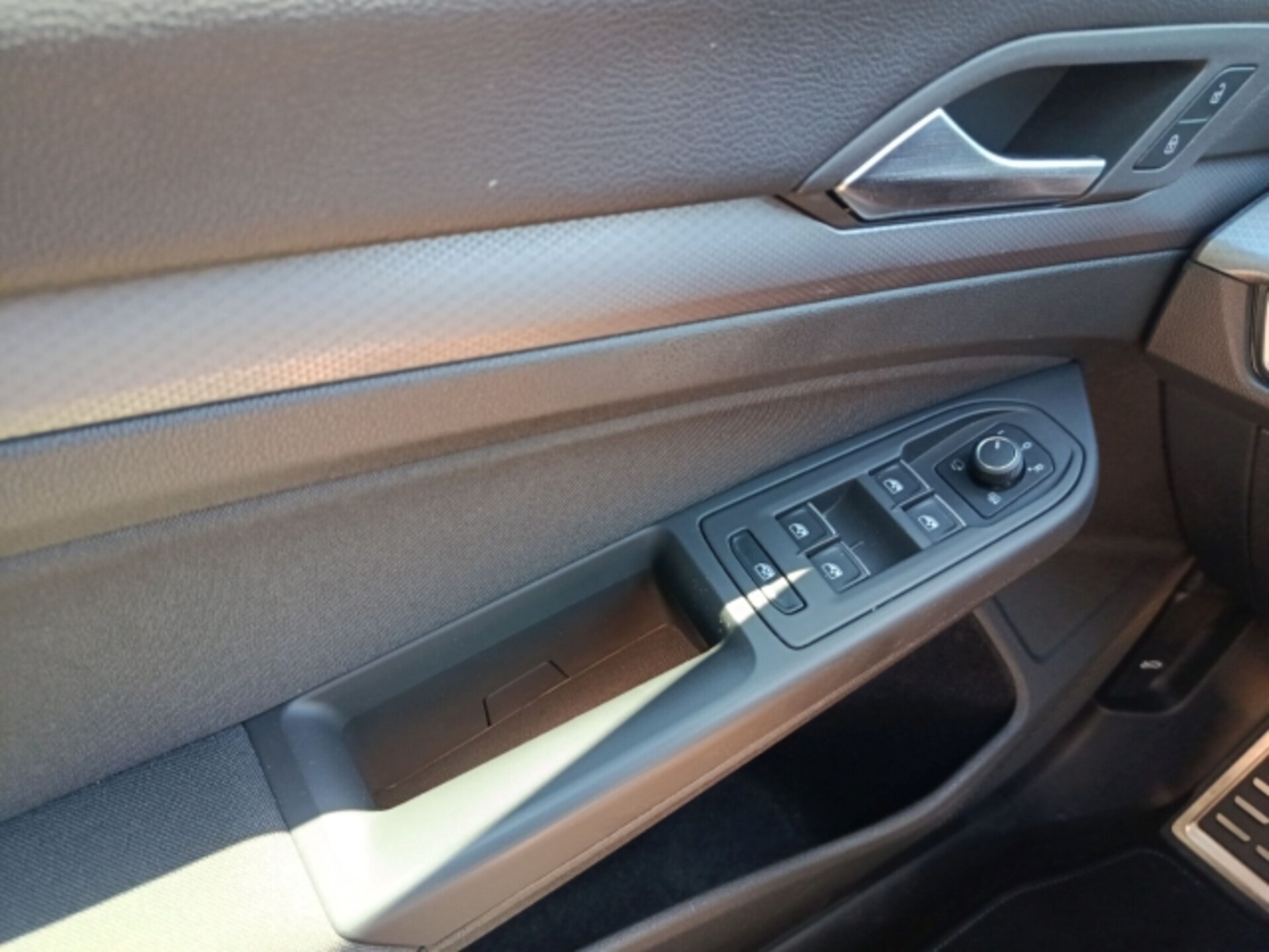 Volkswagen Golf Active