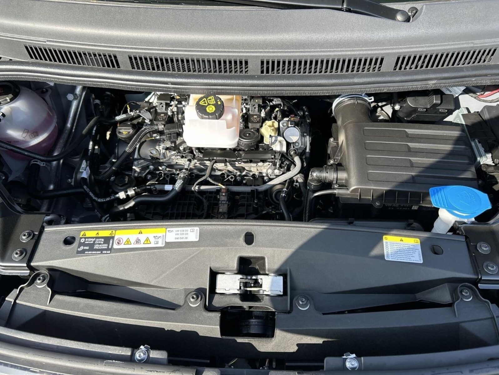 Volkswagen Multivan Langversion – Bild 15