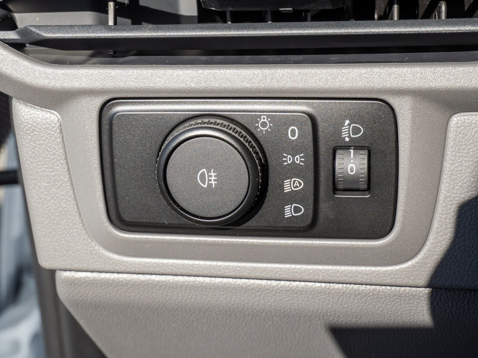Volkswagen Transporter Kasten langer Radstand – Bild 17