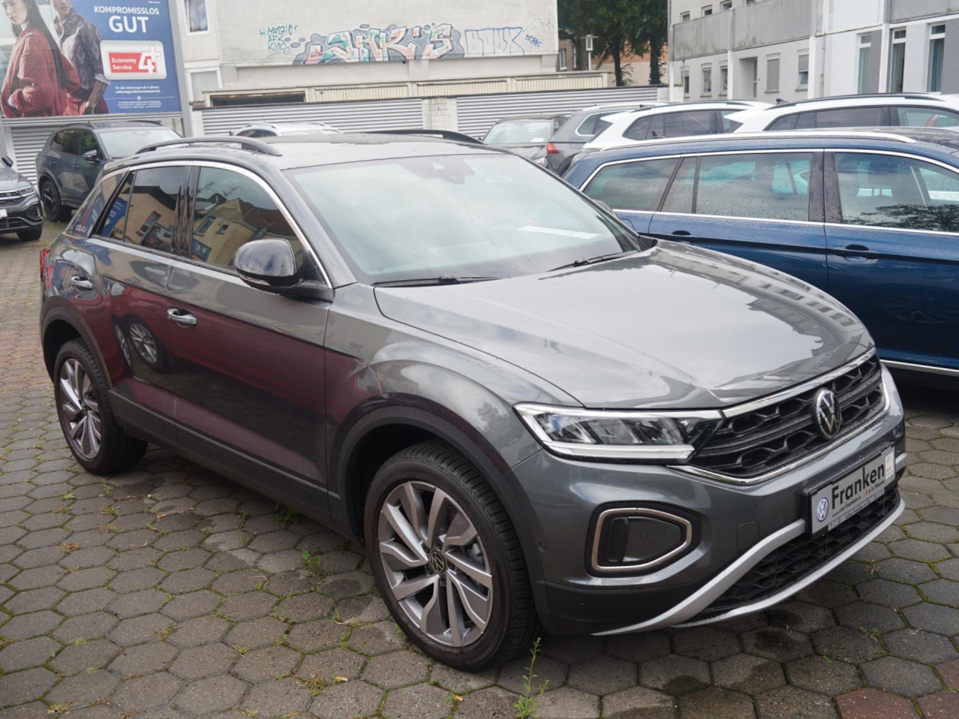 Volkswagen T-Roc Life