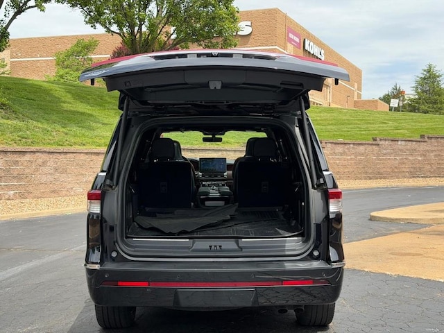 2022 Lincoln Navigator
