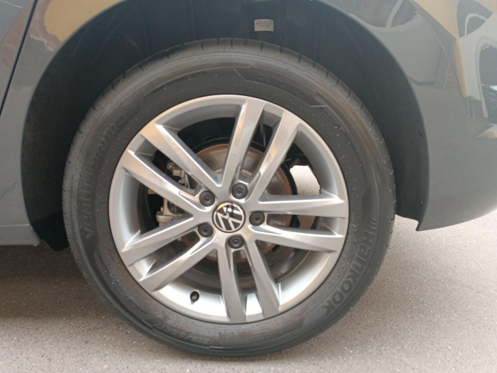 Volkswagen Touran – Bild 7