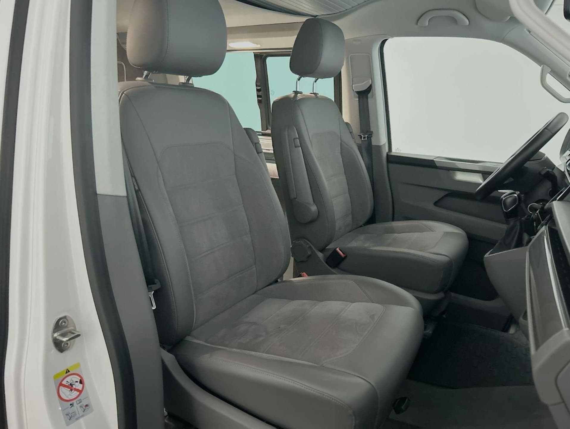 Volkswagen T6.1 California Ocean