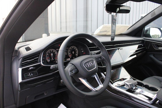 2026 Audi Q8