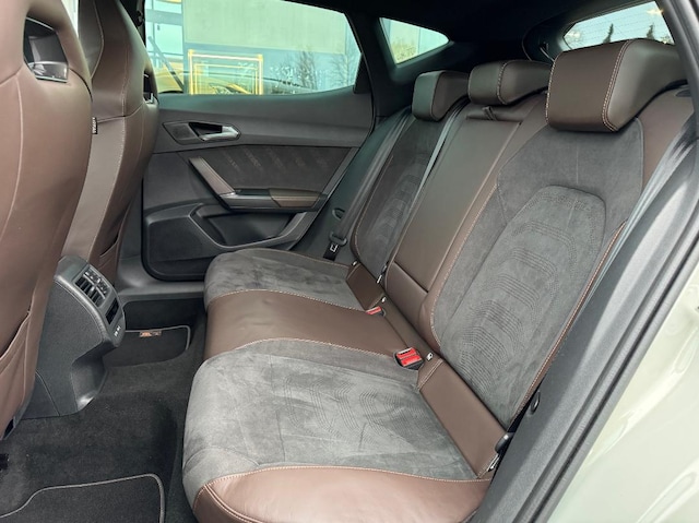 Bild des Autos 8