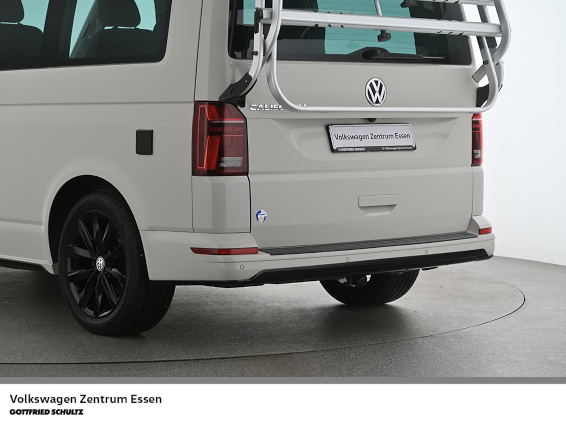 Volkswagen T6.1 California Beach