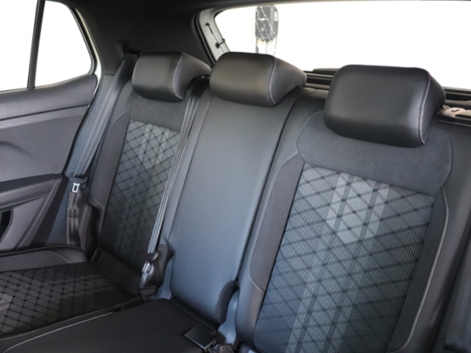 Volkswagen T-Cross – Bild 17