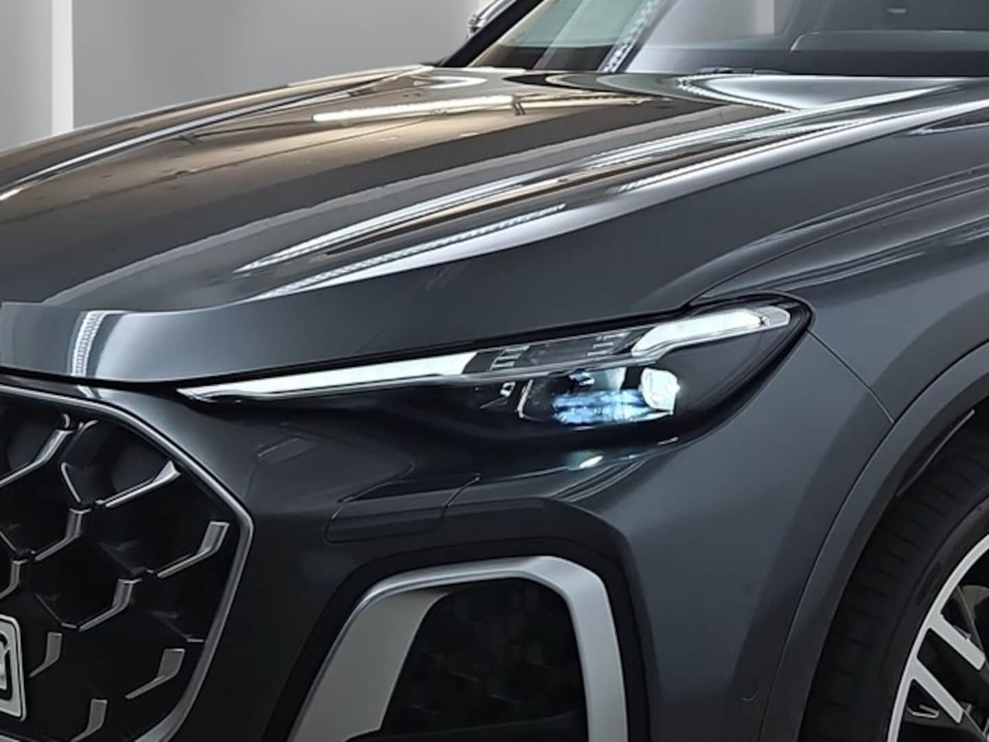 Bild über Audi SQ5 SUV TFSI 270 kW S tronic - für weitere Informationen kontaktieren Sie den Audi Partner