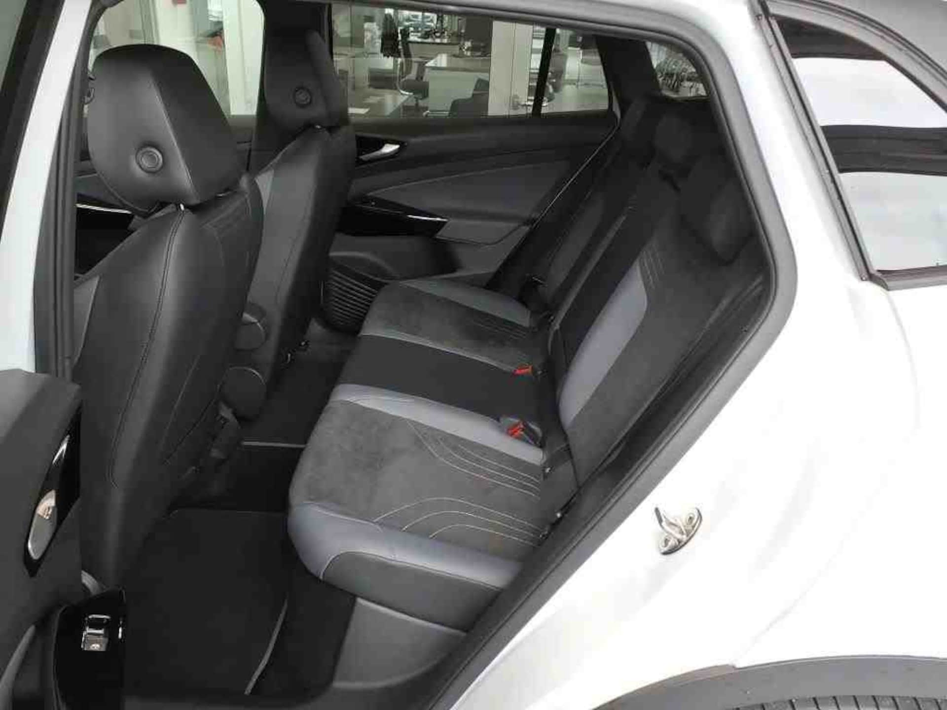 Volkswagen ID.4 Pro Performance